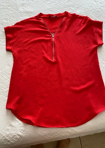 Kısa Kollu Fermuarlı V Yaka Bluz - Görsel 5