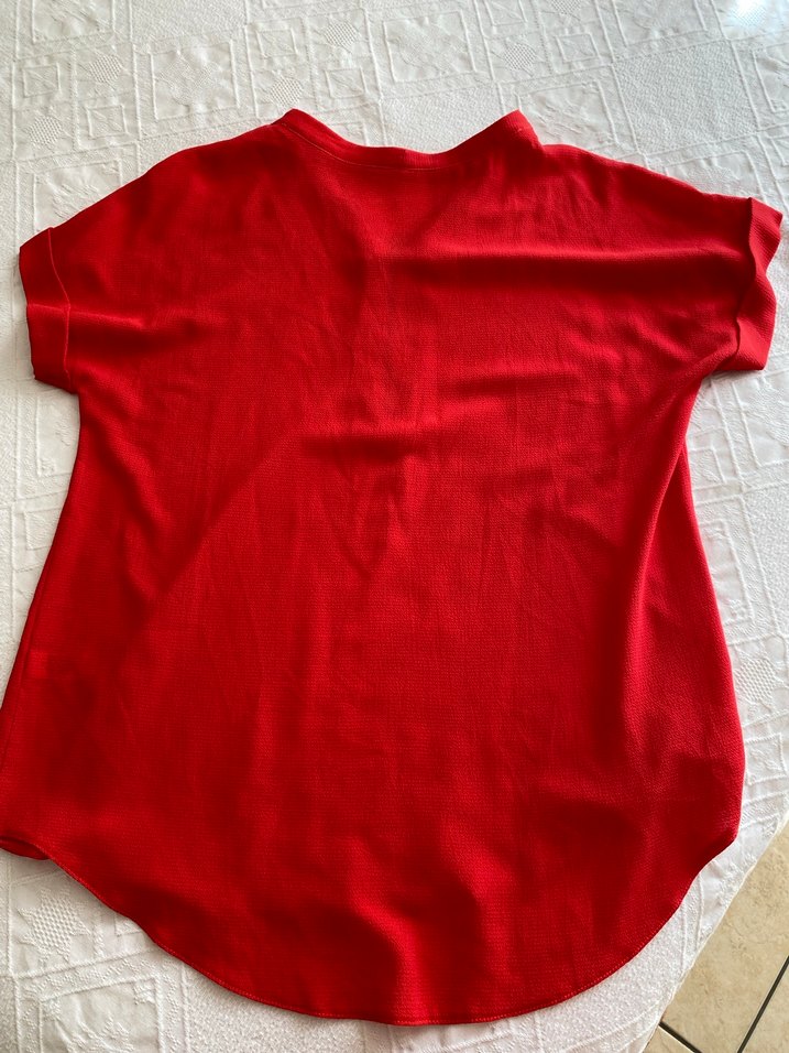 Kısa Kollu Fermuarlı V Yaka Bluz - Görsel 4