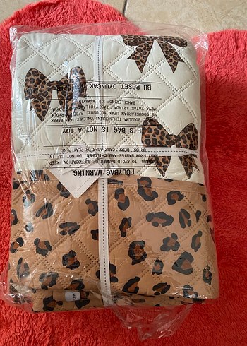 Kahverengi leopar desenli Yatak Örtüsü - Görsel 7