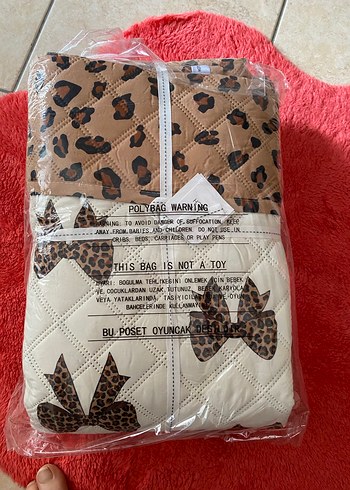 Kahverengi leopar desenli Yatak Örtüsü - Görsel 8