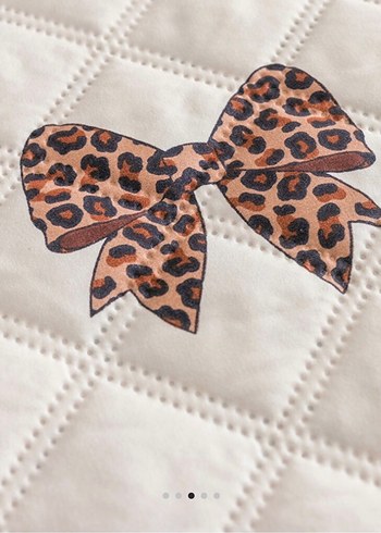 Kahverengi leopar desenli Yatak Örtüsü - Görsel 2