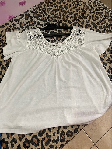 Mudo beyaz güpürlü bluz - Görsel 6