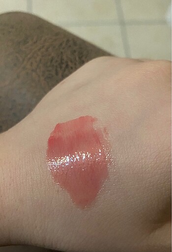 Beden pembe Renk Sıfır lipgloss