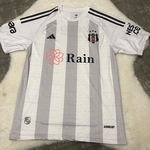Beşiliktaş Yeni Sezon Forma