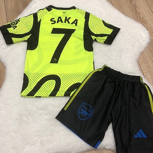 Kampanya Saka Arsenal Çocuk Takım Forma