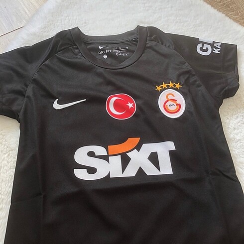 6 Yaş Beden Galatasaray Çocuk Takım Forma