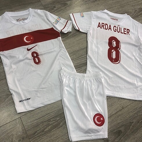 Nike ARDA GÜLER MİLLİ TAKIM FORMA