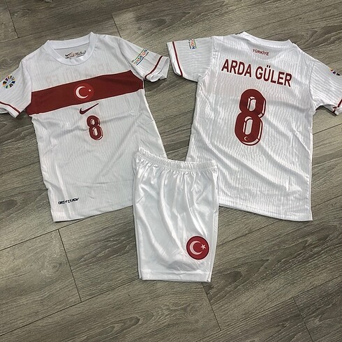 ARDA GÜLER MİLLİ TAKIM FORMA