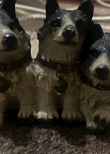 Nostaljik Üçlü Köpek Figürü - Görsel 3