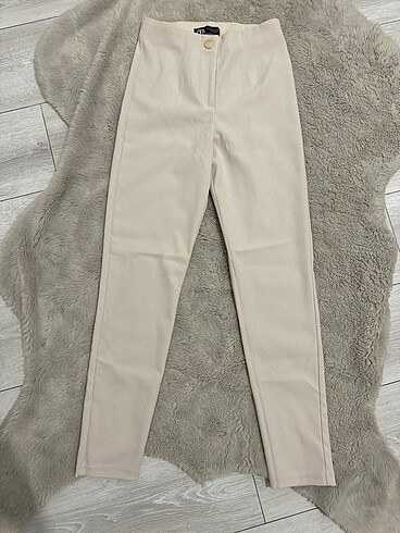 Zara Zara yüksel bel ekru pantolon