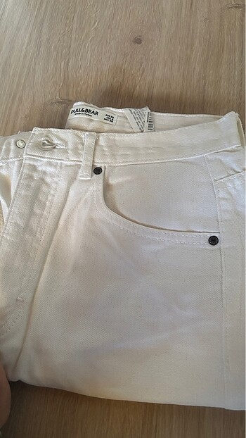 Beyaz pantolon - Görsel 3