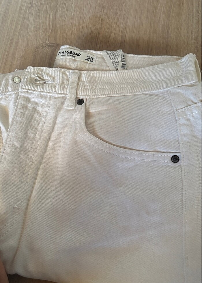 Beyaz pantolon - Görsel 3