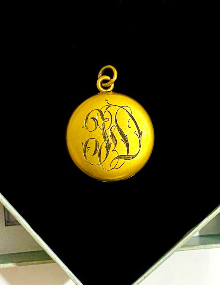 Wightman and Hough Co LOCKET 1900-1920li yillar — görsel 2/6