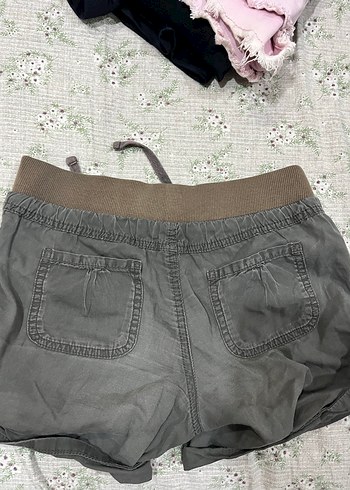 Gri Şort - Görsel 3