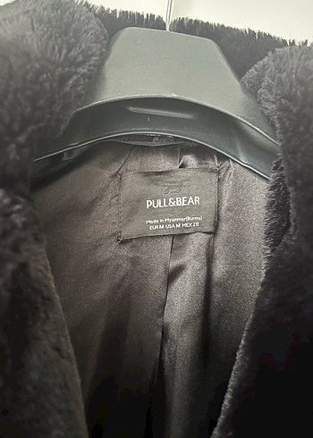 Pullu and bear Kadın Siyah Midi Kürk Detaylı Kaban - Görsel 3