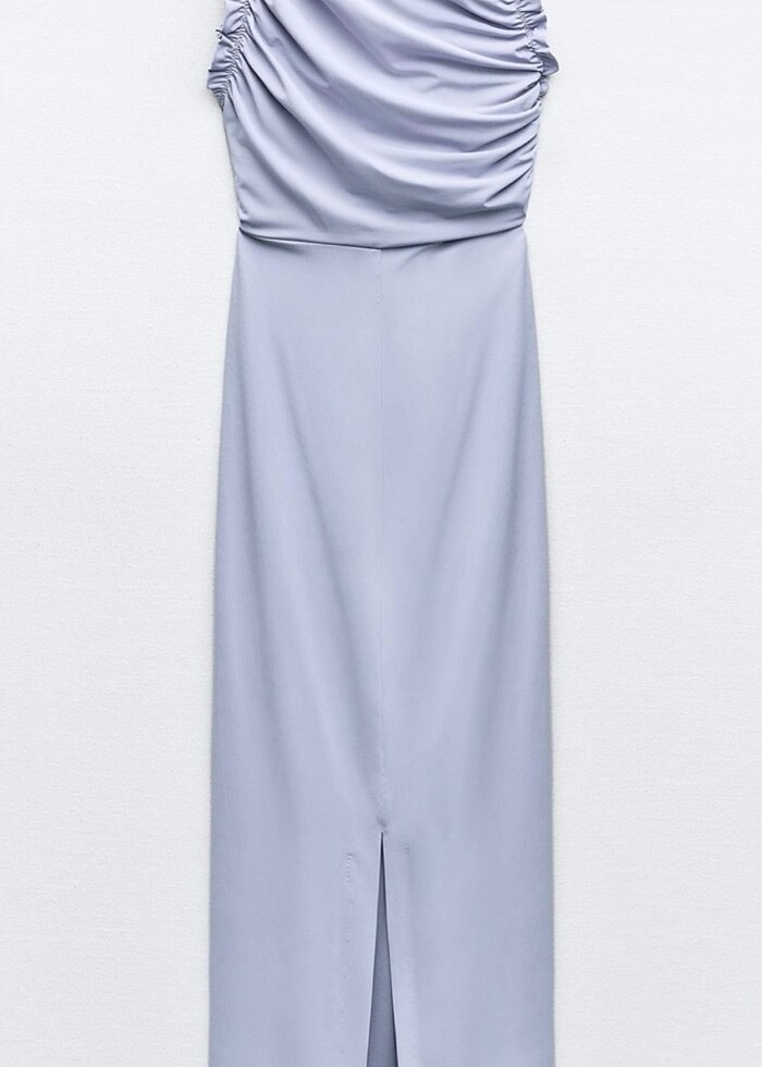 Zara büzgü detaylı elbise rengi eflatundur - Görsel 2