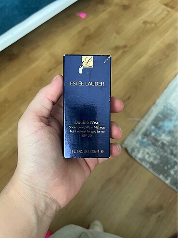  Beden Renk Estee lauder fondöten