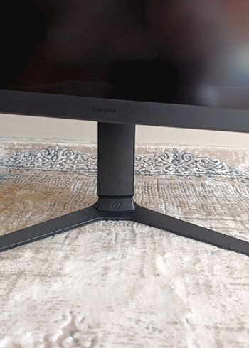 Siyah Samsung Monitör - Görsel 3