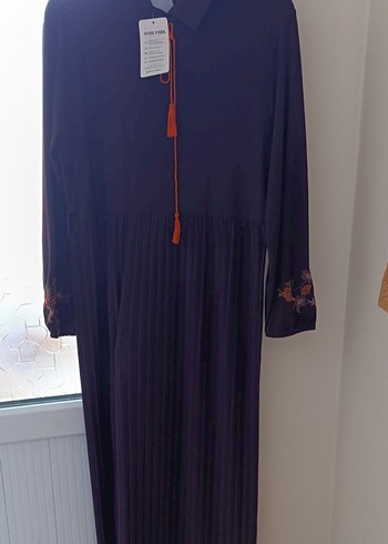 Uzun Mor Bohem Nakışlı Elbise - Görsel 2