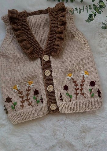 el örgüsü sipariş alınır Nakışlı Bej Kız Çocuk Triko Yelek - Görsel 2