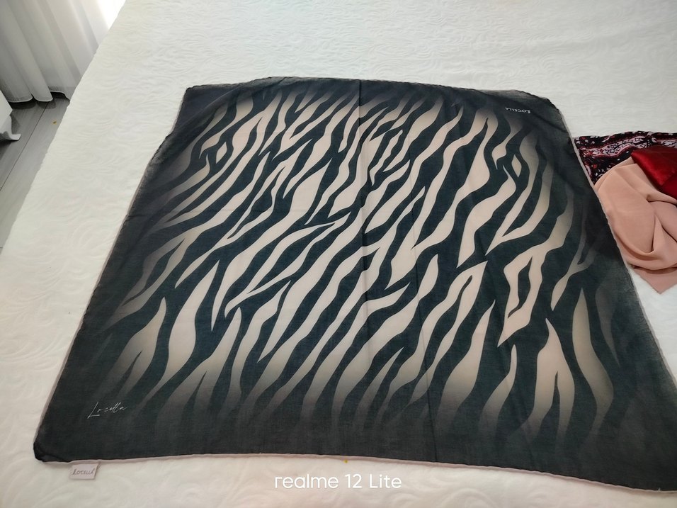 Gri Kadın Modern eşarp - Görsel 2