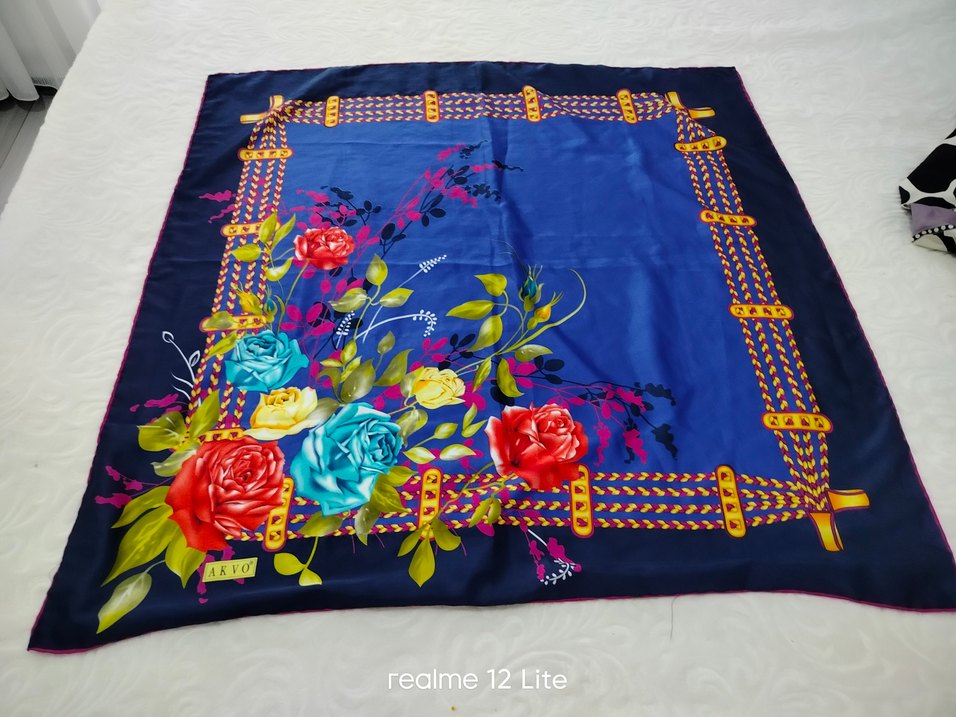 Çiçek Desenli Renkli Kadın eşarp - Görsel 2