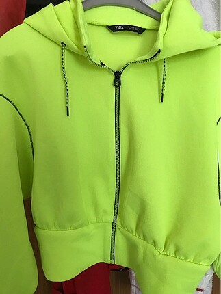 zara sweat