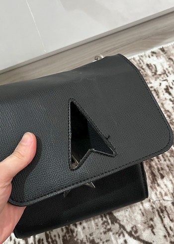 Zincir Detaylı Siyah Deri Kadın Çanta - Görsel 3