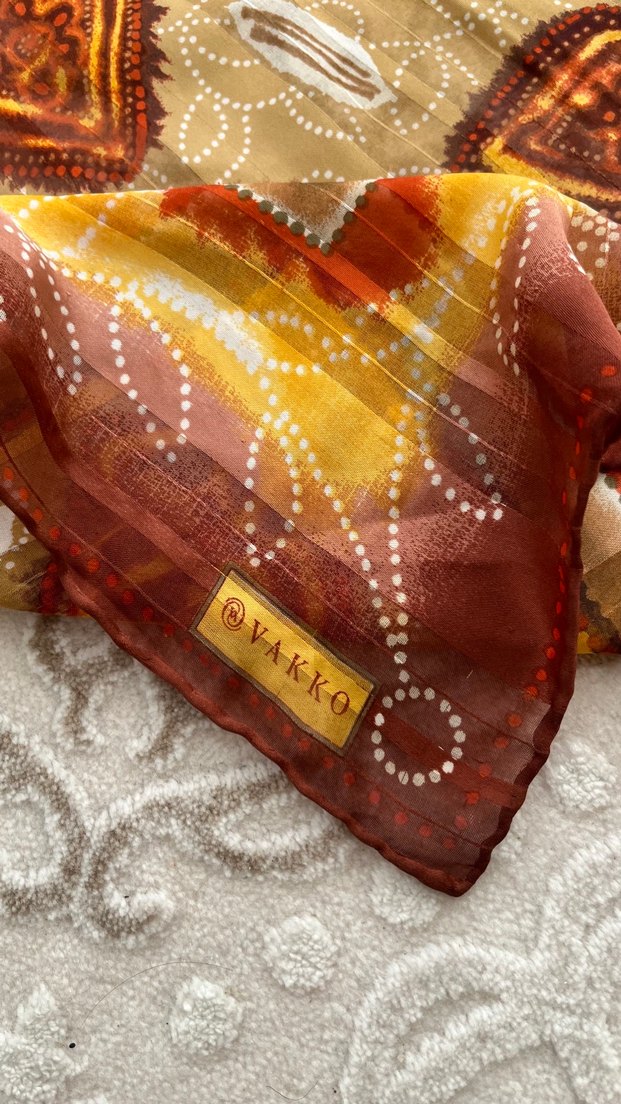 Boncuk Detaylı Kahverengi Bohem Kadın eşarp - Görsel 2