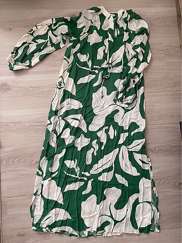 xs Beden yeşil Renk H&M elbise