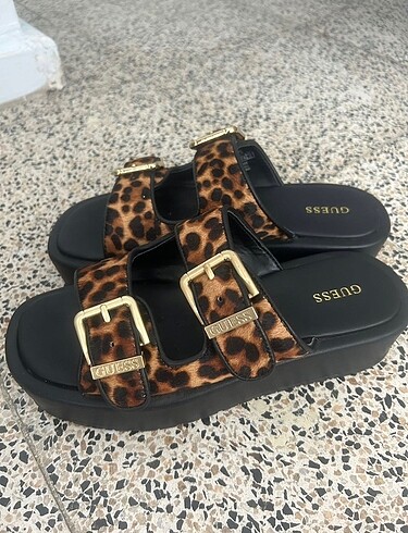 Orijinal guess terlik
