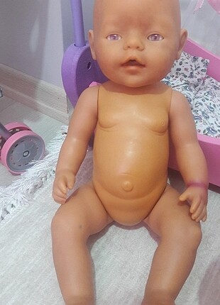 baby born oyuncak bebek