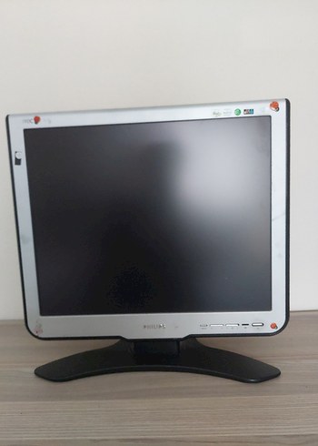 Gri Renkli Bilgisayar Monitörü - Görsel 2