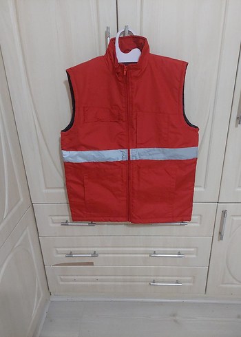 Kırmızı Fermuarlı Erkek Yelek - Görsel 3