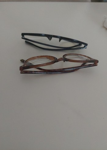 Şeffaf camlı kahverengi minimal gözlük - Görsel 2