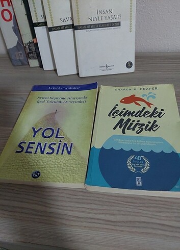 İki kitap