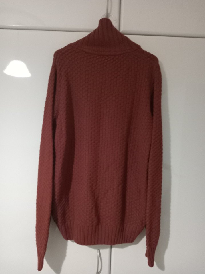 Bordo Yün Örgü Yüksek Yakalı Erkek Kazak - Görsel 2
