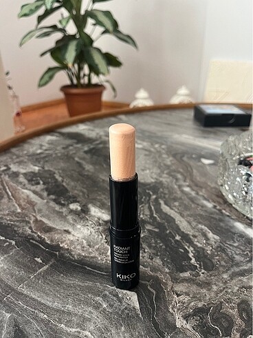 KIKO Creamy Stick Aydınlatıcı 100
