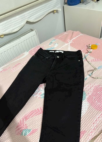 36 Beden siyah Renk MNG Siyah Midi Kadın Denim Jean