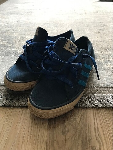 Adidas Spor ayakkabı