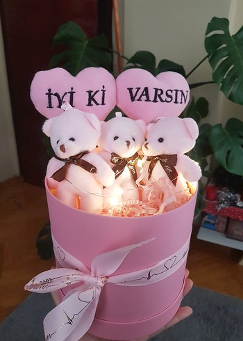 Pembe Peluş Ayıcıklar Kalpli Kutulu Hediyelik Set Ayıcık Buketi - Görsel 2