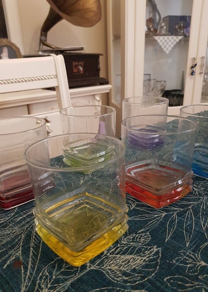 6 Adet Renkli Lav Bardak - Görsel 2