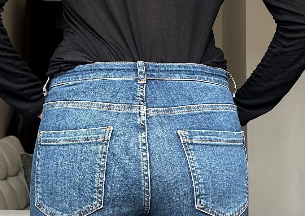 Mavi Yüksek Bel Dar Kesim Jean — görsel 7/9