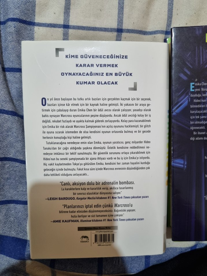 Warcross Wildcard Marie Lu - Görsel 4