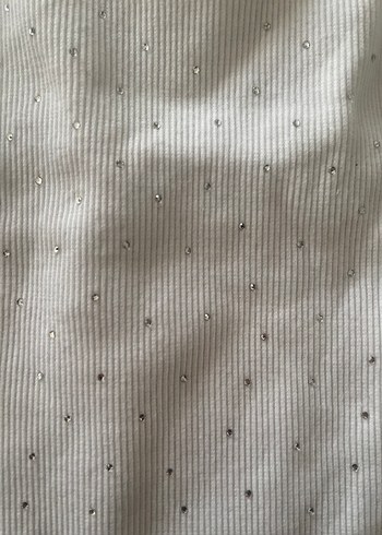 Beyaz, kolsuz, basic kadın atlet - Görsel 2