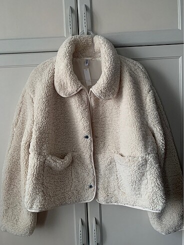 H&M yakalı peluş ceket - Görsel 2