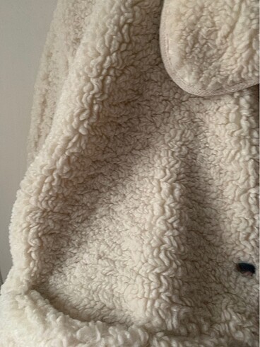 H&M yakalı peluş ceket - Görsel 4