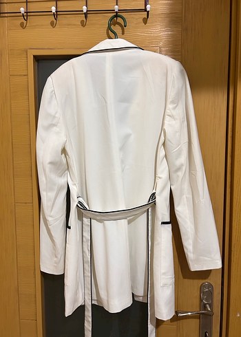 Beyaz Kuşaklı Kadın Blazer Ceket - Görsel 2