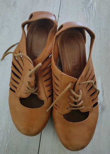 Bej Deri Platform Topuklu Kadın Ayakkabı - Görsel 2