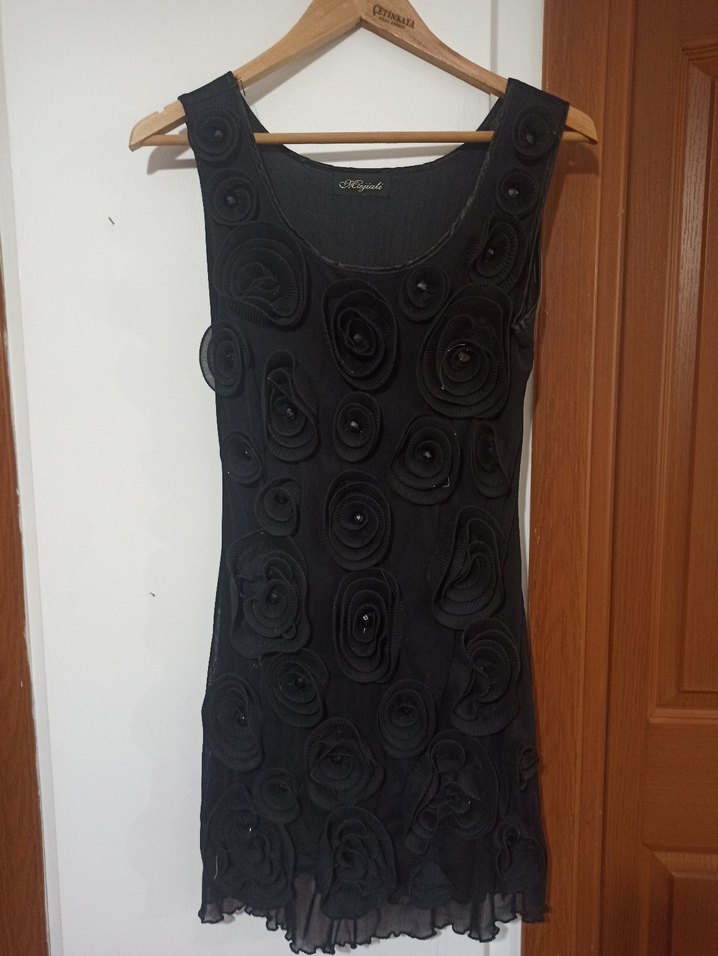 Siyah Nakışlı  Kolsuz Abiye Elbise - Görsel 3